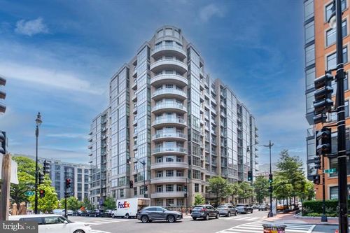 unit-1215-811 4th St Nw, WASHINGTON, DC, 20001-4928 | Card Image