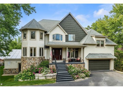 22620 Hayward Ave N, Forest Lake, MN, 55025-8222 | Card Image