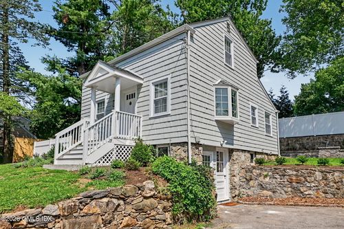 25 Hoover Rd, Riverside, CT, 06878-1421 | Card Image