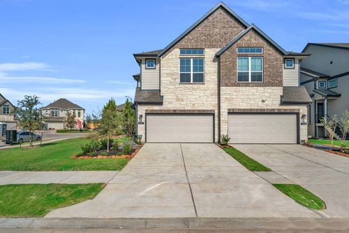 12730 Marvillas Gap Ln, Cypress, TX, 77433-8603 | Card Image