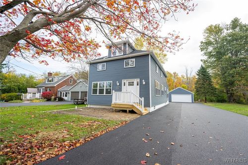 5683 Dover Rd, Lake View, NY, 14085-9762 | Card Image