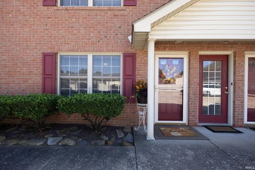 2909 Dexter Ct, Evansville, IN, 47714-3384 | Card Image