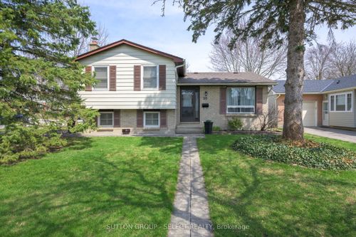 99 Inverary Cres, London, ON, N6G3L7 | Card Image