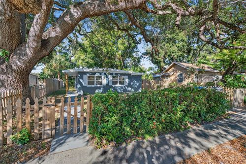 2245 17th Ave S, ST PETERSBURG, FL, 33712-2741 | Card Image