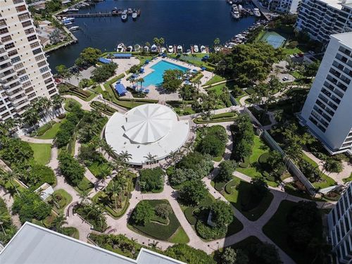 403-2500 Parkview Dr, Hallandale Beach, FL, 33009-2885 | Card Image