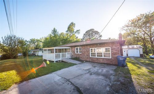 327 Walker St, Licking, MO, 65542-9879 | Card Image