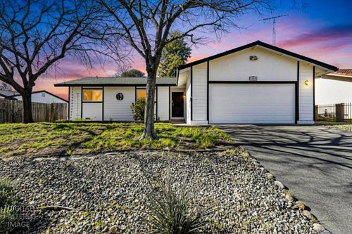 9847 Beachwood Dr, Orangevale, CA, 95662-5505 | Card Image