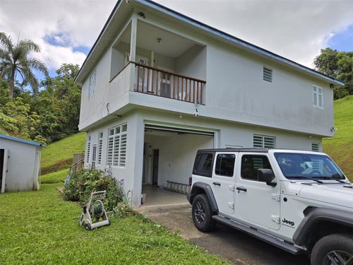 Carr 813 Km 2.5 Int, NARANJITO, PR, 00719 | Card Image
