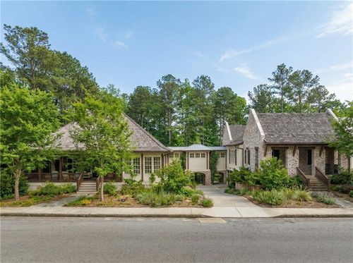 10748 Serenbe Ln, Chattahoochee Hills, GA, 30268-2286 | Card Image
