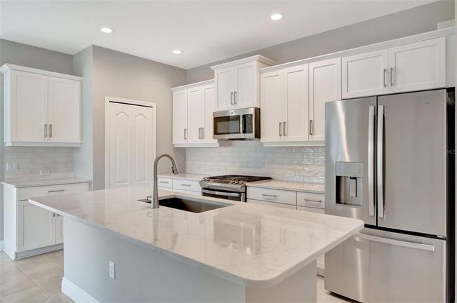 2638 Light Sky Ln, Home with 3 bedrooms, 2 bathrooms and null parking in BRADENTON FL | Image 27