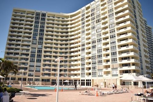 605-3180 S Ocean Dr, Hallandale Beach, FL, 33009-7249 | Card Image