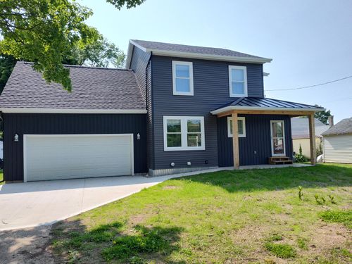 325 N Lincoln St, Bronson, MI, 49028-1122 | Card Image