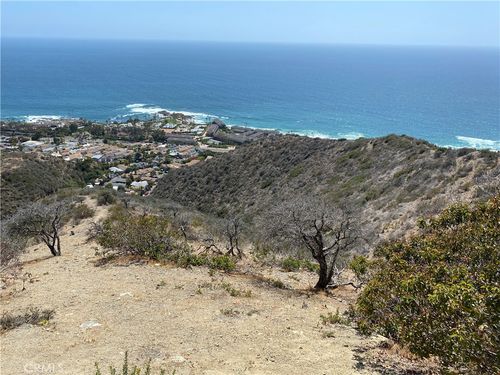 65606261 Highland Rd, Laguna Beach, CA, 92651 | Card Image