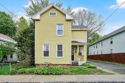 7 Sibley Ave, Westfield, MA, 01085 | Card Image