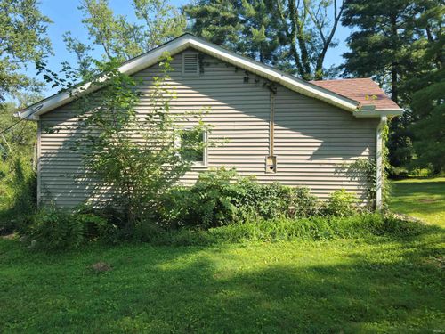 4540 S Old State Road 37, Bloomington, IN, 47401-7417 | Card Image