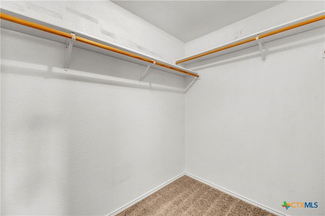 Walk in Closet | Image 19