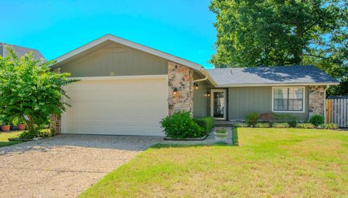20 Coronado Cv, Maumelle, AR, 72113-6102 | Card Image