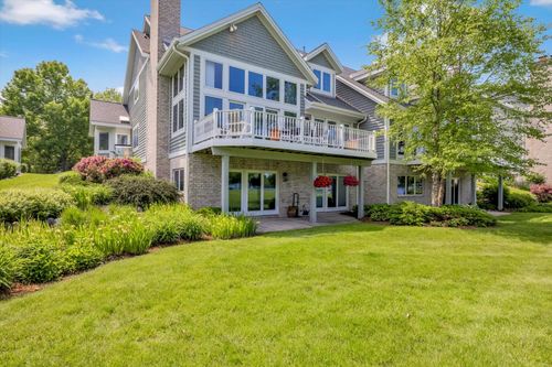 1223 Milwaukee St, Delafield, WI, 53018-1630 | Card Image