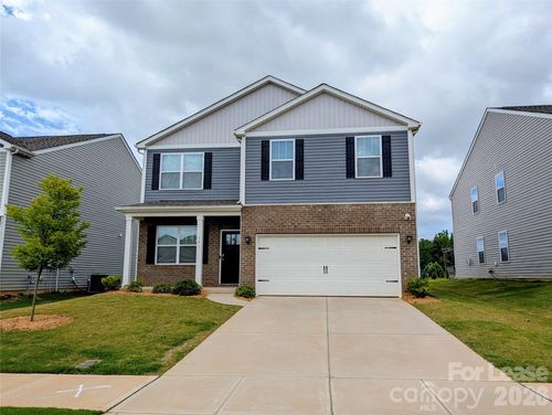 121 Sycamore Springs Dr, Statesville, NC, 28677-8750 | Card Image