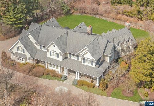 2 Saddle Brook Dr, Ho Ho Kus, NJ, 07423-1325 | Card Image