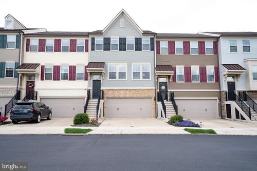 404 Tall Oaks Dr, Warminster, PA, 18974-5209 | Card Image