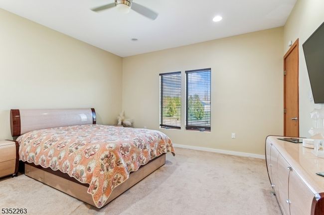 5 Holdman Pl, House other with 6 bedrooms, 5 bathrooms and null parking in Millstone Twp NJ | Image 29
