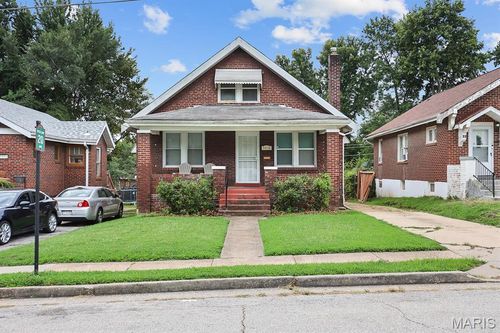 6420 Glenmore Ave, Saint Louis, MO, 63121-5430 | Card Image