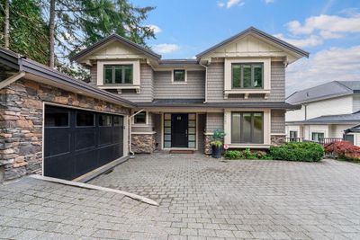 4825 Skyline Dr, House other with 6 bedrooms, 5 bathrooms and 2 parking in North Vancouver BC | Image 1