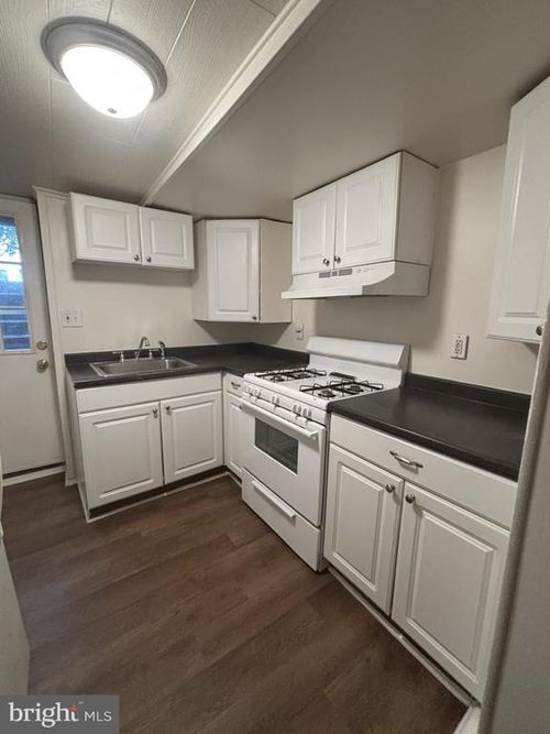 611 Maude Ave, BALTIMORE, MD, 21225-1970 | Card Image