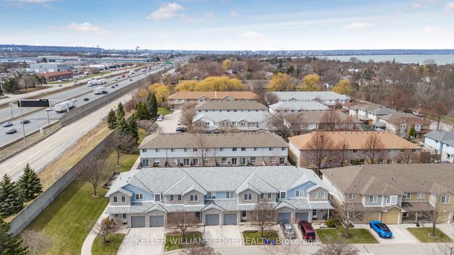 UNIT-40 - 104 Frances Ave, Condo with 2 bedrooms, 3 bathrooms and 1 parking in Stoney Creek ON | Image 22