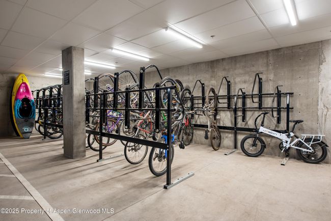 206 - 253 Wulfsohn Rd, Condo with 1 bedrooms, 1 bathrooms and null parking in Glenwood Springs CO | Image 32