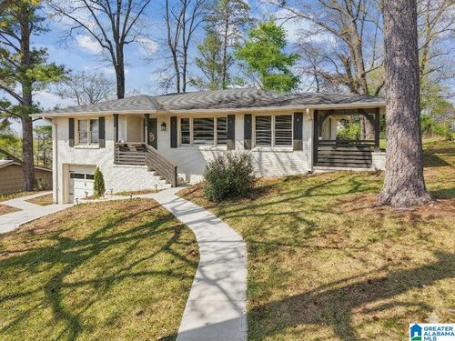 609 Barclay Ln, BIRMINGHAM, AL, 35206-1746 | Card Image