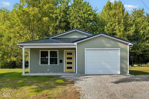 96 Hill St, Austin, IN, 47102-1926 | Card Image