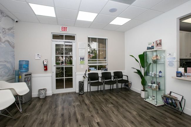 STE-103 - 5451 N University Dr, Home with 0 bedrooms, 0 bathrooms and 6 parking in CORAL SPRINGS FL | Image 5