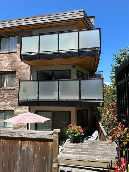 209-930 E 7th Ave, Vancouver, BC, V5T1P6 | Card Image