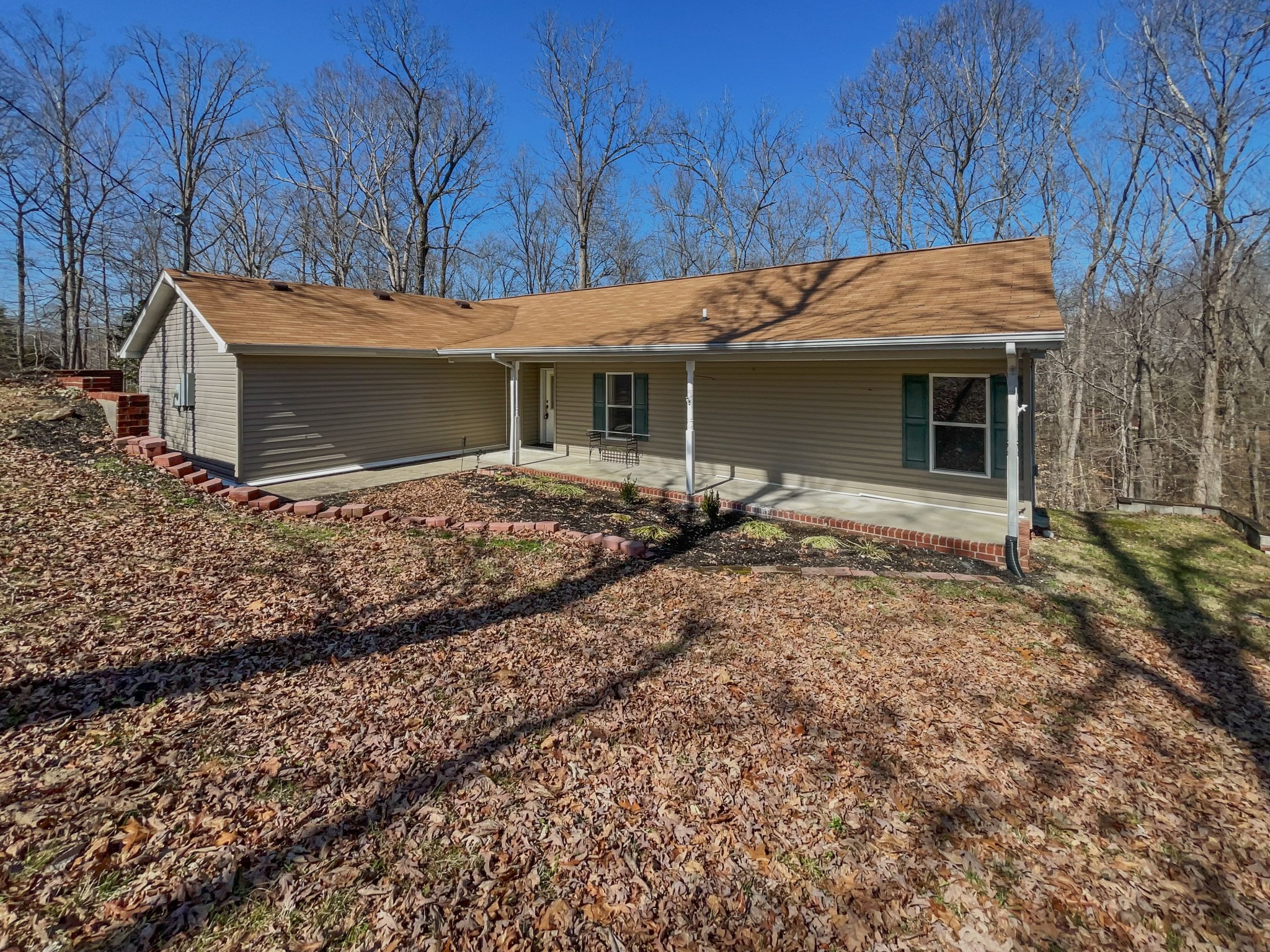 Harpeth Hills Ct, Kingston Springs, TN 37082
