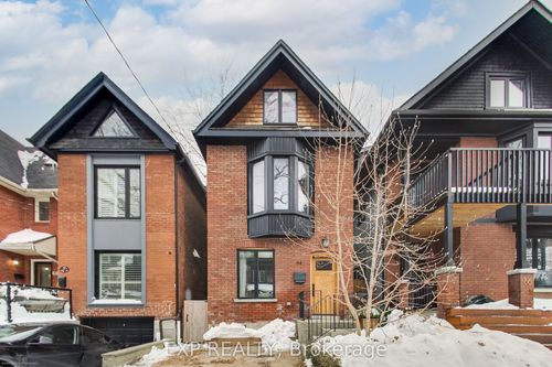 64 West Ave, Toronto, ON, M4M2L8 | Card Image