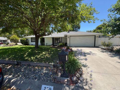 259 Gloria Dr, Pleasant Hill, CA, 94523-2211 | Card Image