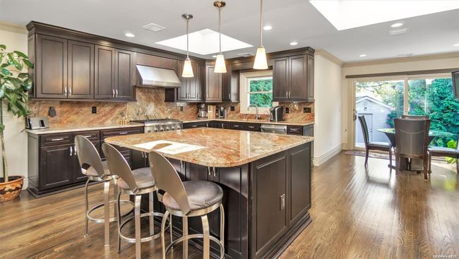 9 Holly Ln, House other with 4 bedrooms, 3 bathrooms and null parking in Plainview NY | Image 7