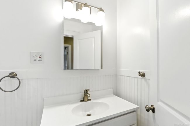 11 Middletown Ave, House other with 3 bedrooms, 2 bathrooms and null parking in Wethersfield CT | Image 23