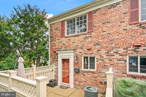 1475 N Van Dorn St, ALEXANDRIA, VA, 22304-1920 | Card Image