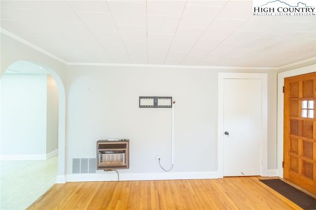 201 W Laurel Knob Rd, House other with 2 bedrooms, 1 bathrooms and null parking in Todd NC | Image 13