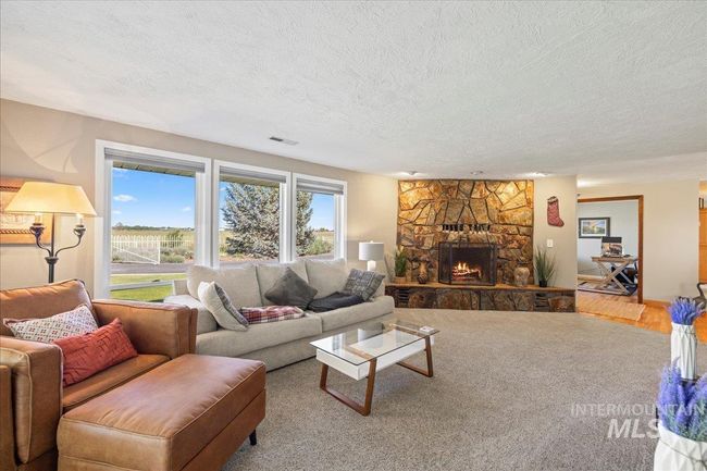 2303 N Locust Grove Rd, House other with 5 bedrooms, 4 bathrooms and 2 parking in Kuna ID | Image 5