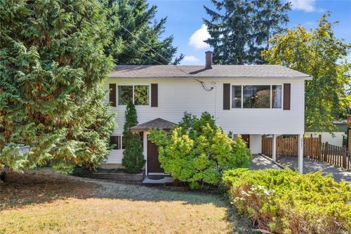 3731 Caldwell St, Nanaimo, BC, V9T3X5 | Card Image