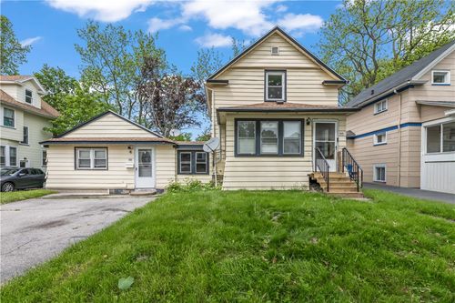 90 Steko Ave, Rochester, NY, 14615-3324 | Card Image