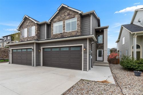 1032 Corum Cir, East Wenatchee, WA, 98802-4364 | Card Image