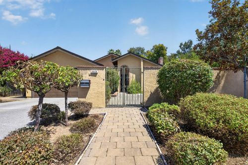 13128 Fair Oaks Boulevard, Orangevale, CA, 95662 | Card Image