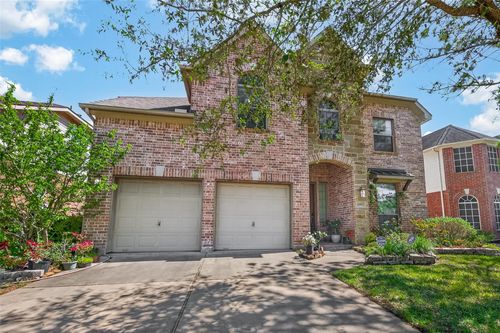 2607 Cobble Springs Ln, Pearland, TX, 77584-6719 | Card Image