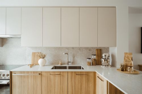 103-2306 Emery Crt, North Vancouver, BC, V7J0G3 | Card Image