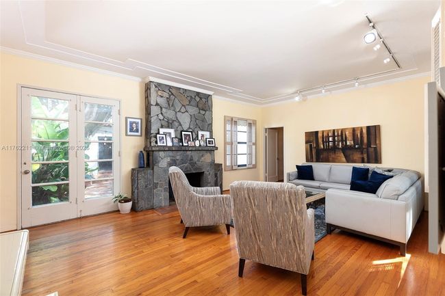 485 Ne 96 Th St, House other with 4 bedrooms, 3 bathrooms and null parking in Miami Shores FL | Image 13